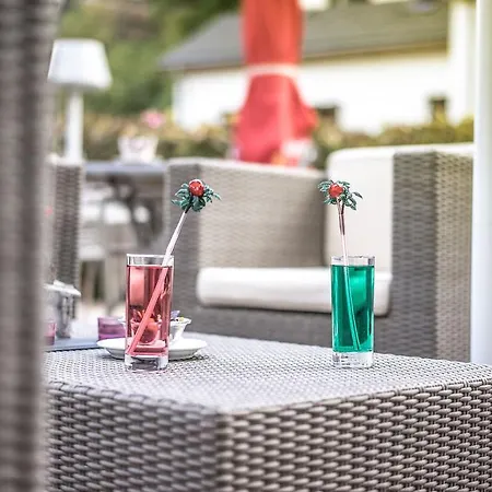 Altis Val Otel 3*