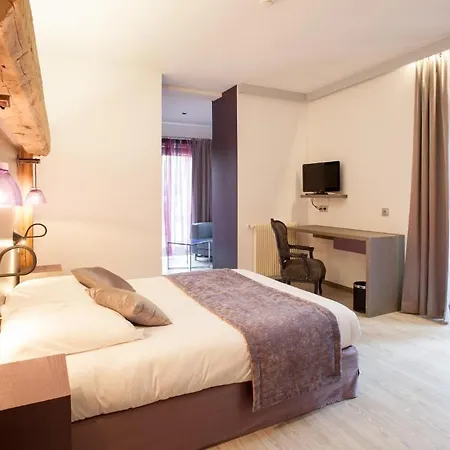 Otel Altis Val 3*