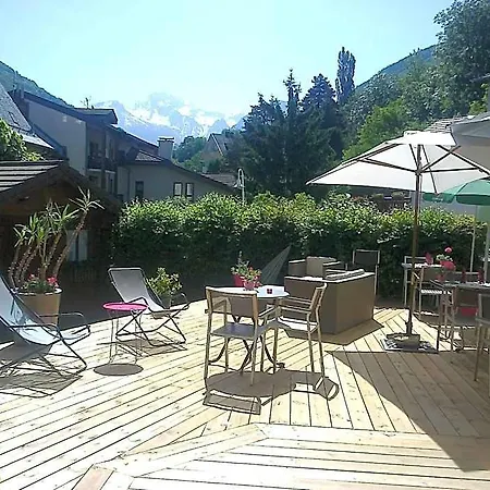 Altis Val Szálloda
